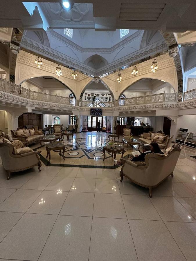 Shahristan Plaza Hotel Бухара Екстериор снимка