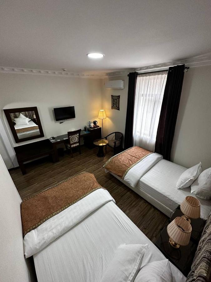 Shahristan Plaza Hotel Бухара Екстериор снимка