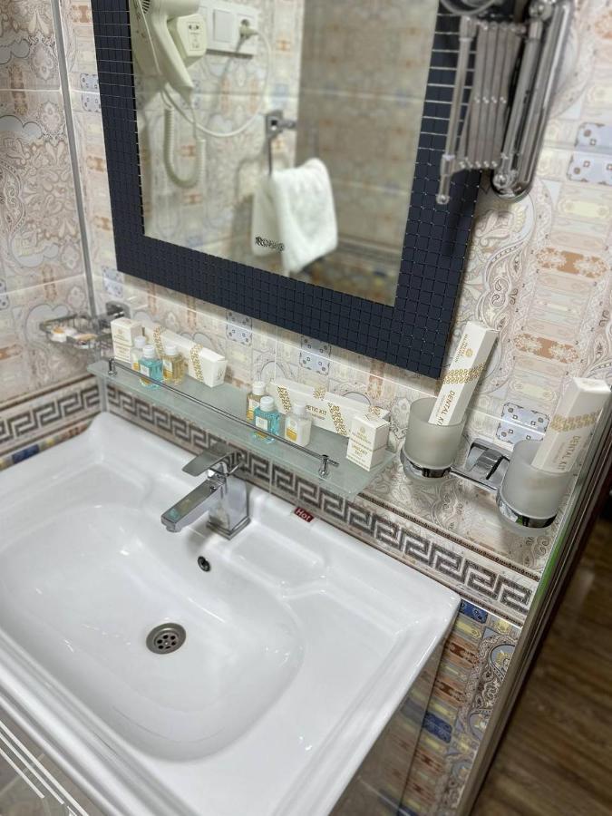 Shahristan Plaza Hotel Бухара Екстериор снимка