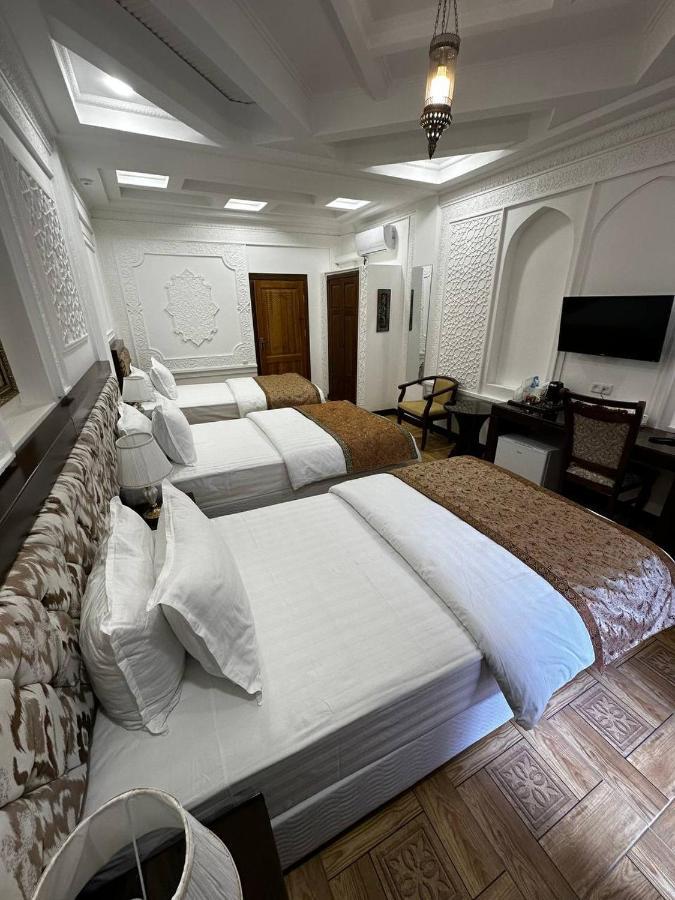 Shahristan Plaza Hotel Бухара Екстериор снимка