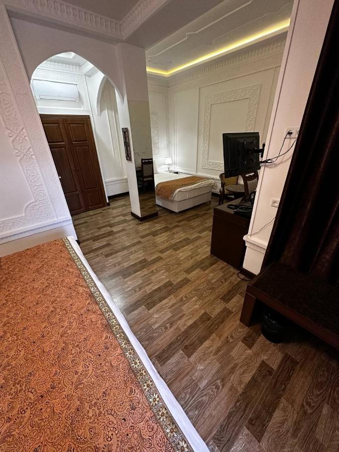 Shahristan Plaza Hotel Бухара Екстериор снимка