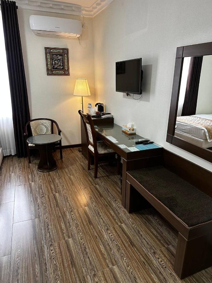 Shahristan Plaza Hotel Бухара Екстериор снимка