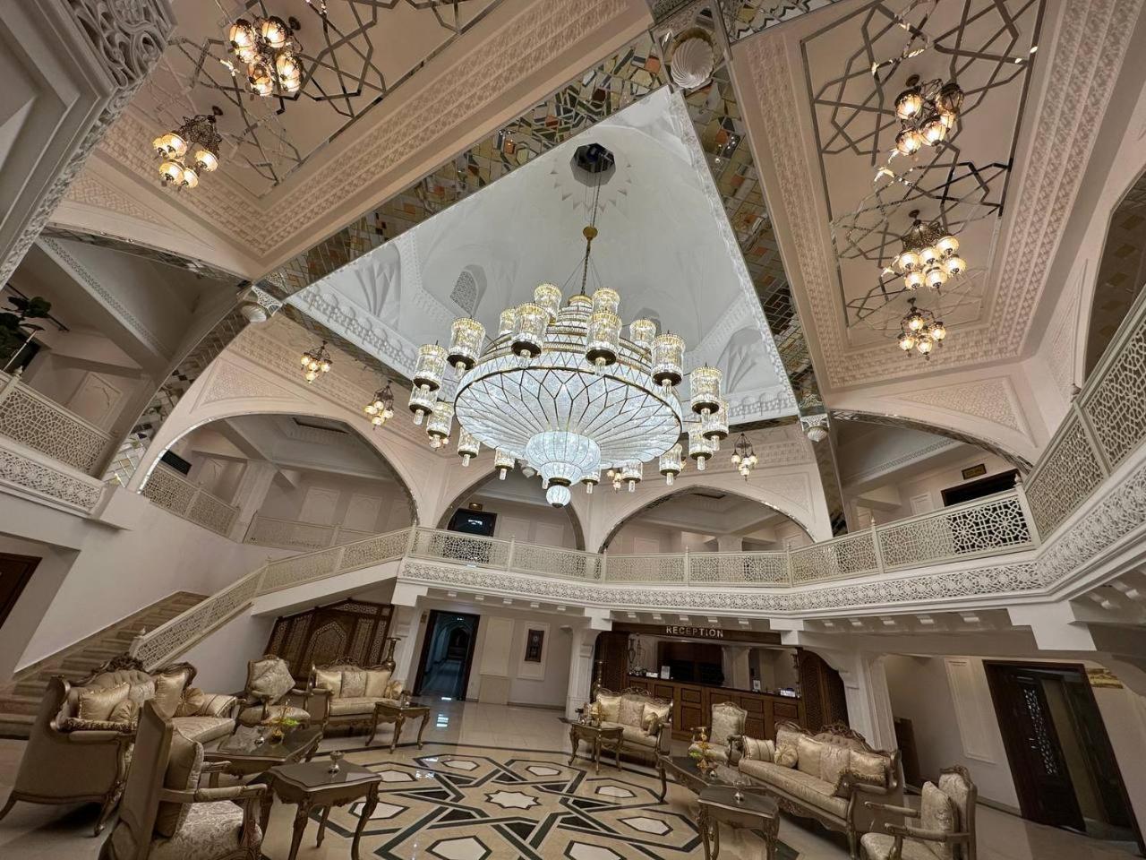 Shahristan Plaza Hotel Бухара Екстериор снимка
